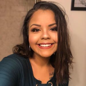 Meet your Posher, Ashley